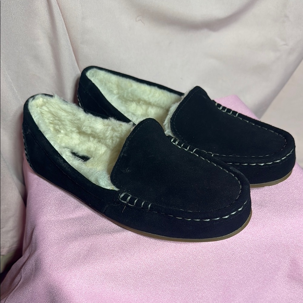 Koolaburra Black Suede Loafers with Cozy Lining